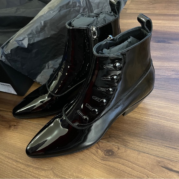 Saint Laurent Vernice glove boots NWT - Picture 2 of 4
